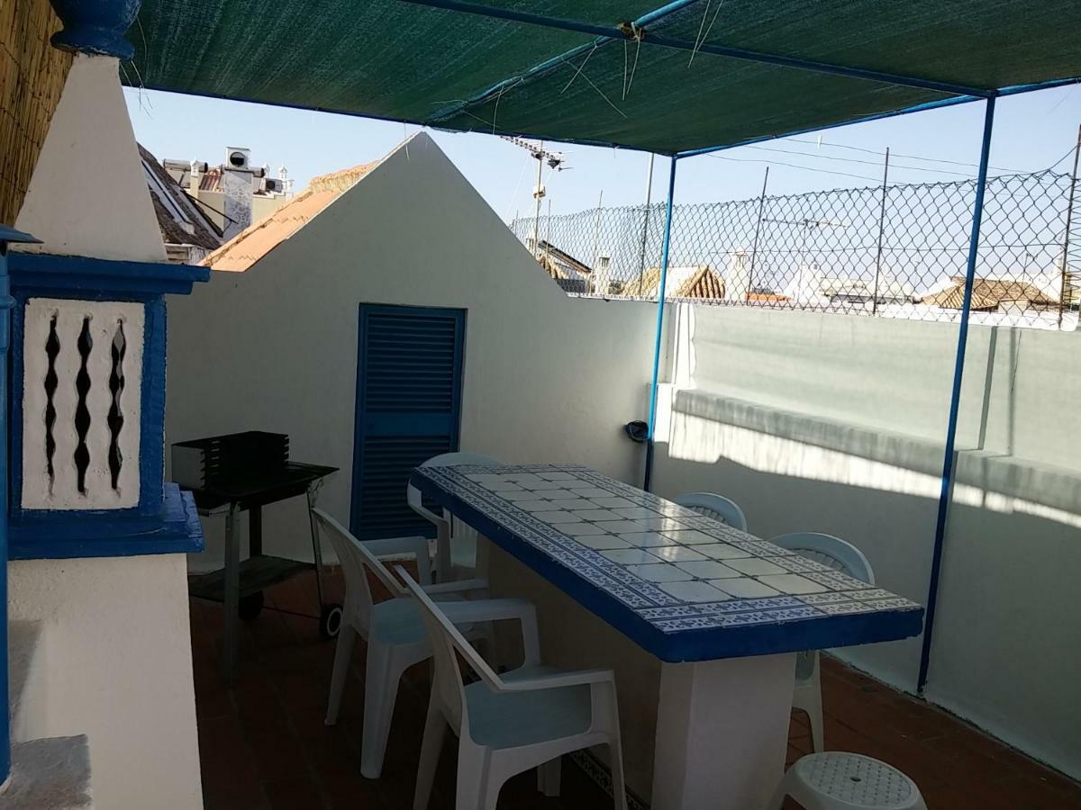 Typical House In The City Center Villa Tavira Bagian luar foto